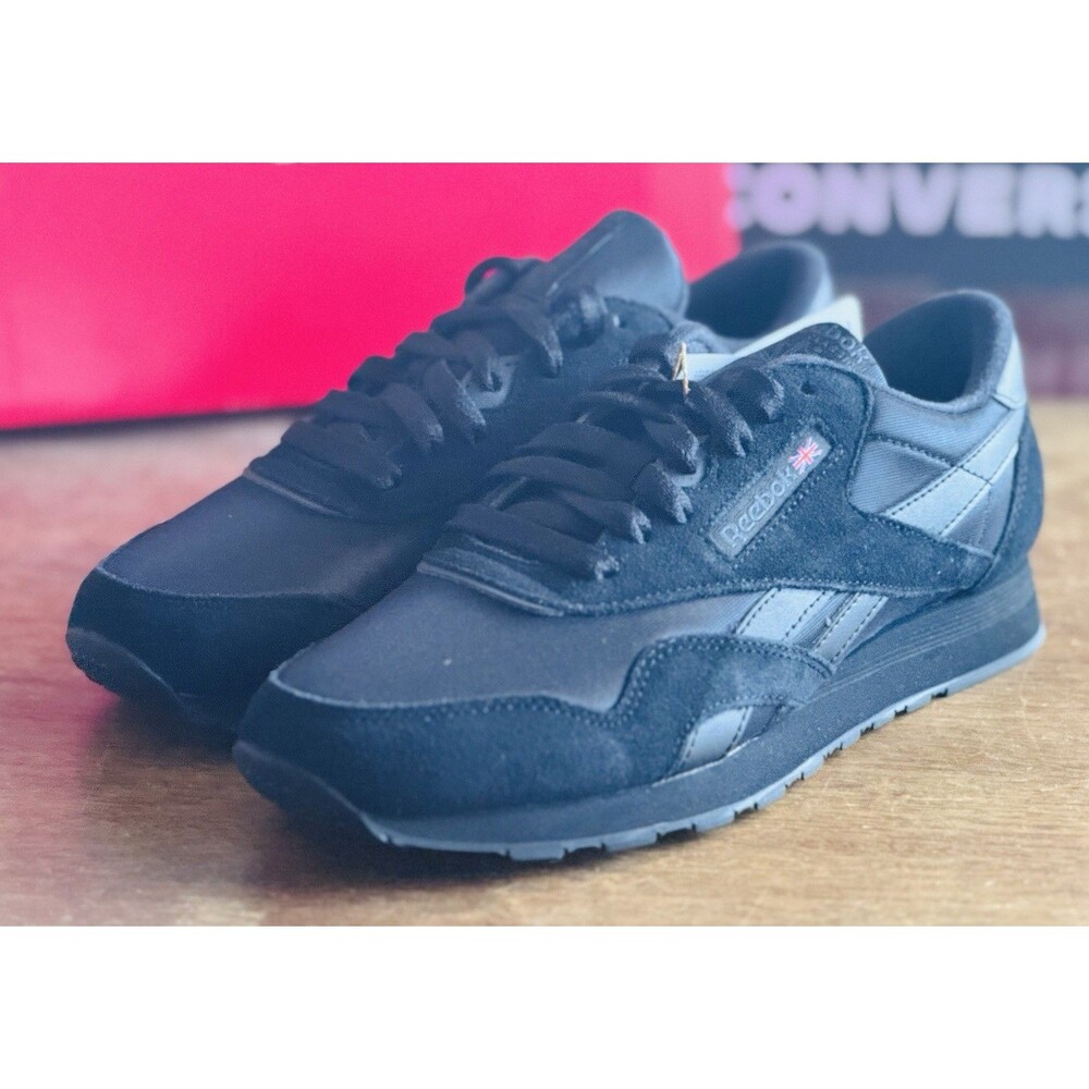 Men’s Size 8.5 Reebok Classic Nylon Core Black Pure Grey 100033377 NIB